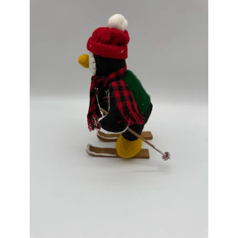 🎄 vintage-style Ganz Christmas penguin is plush